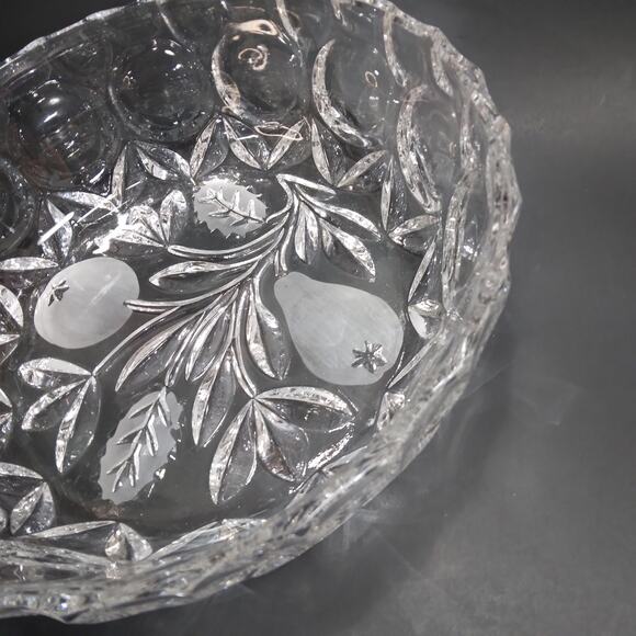 Crystal Cut Glass Fruit Serving Bowl 8.5" Frosted Fruit Pattern Centerpiece MCM - Picture 4 of 10